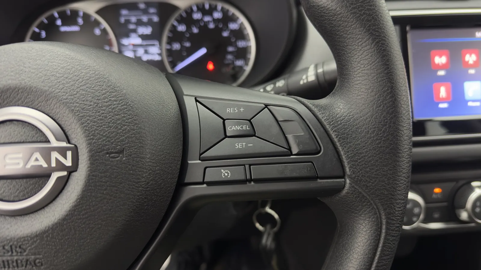 Nissan Versa photo 18