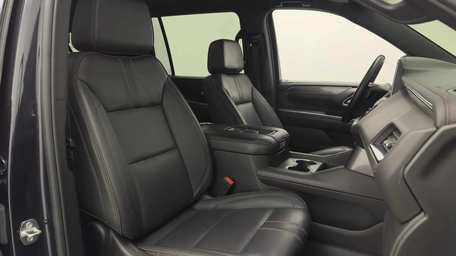 Chevrolet Suburban photo 38