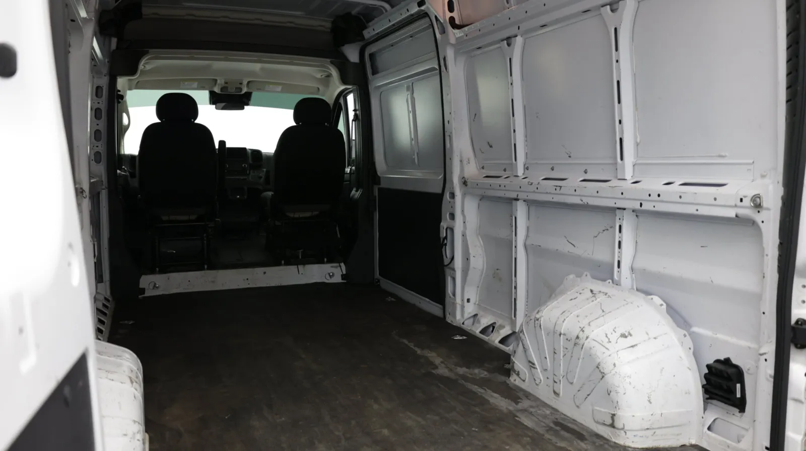 Ram Cargo Van photo 24