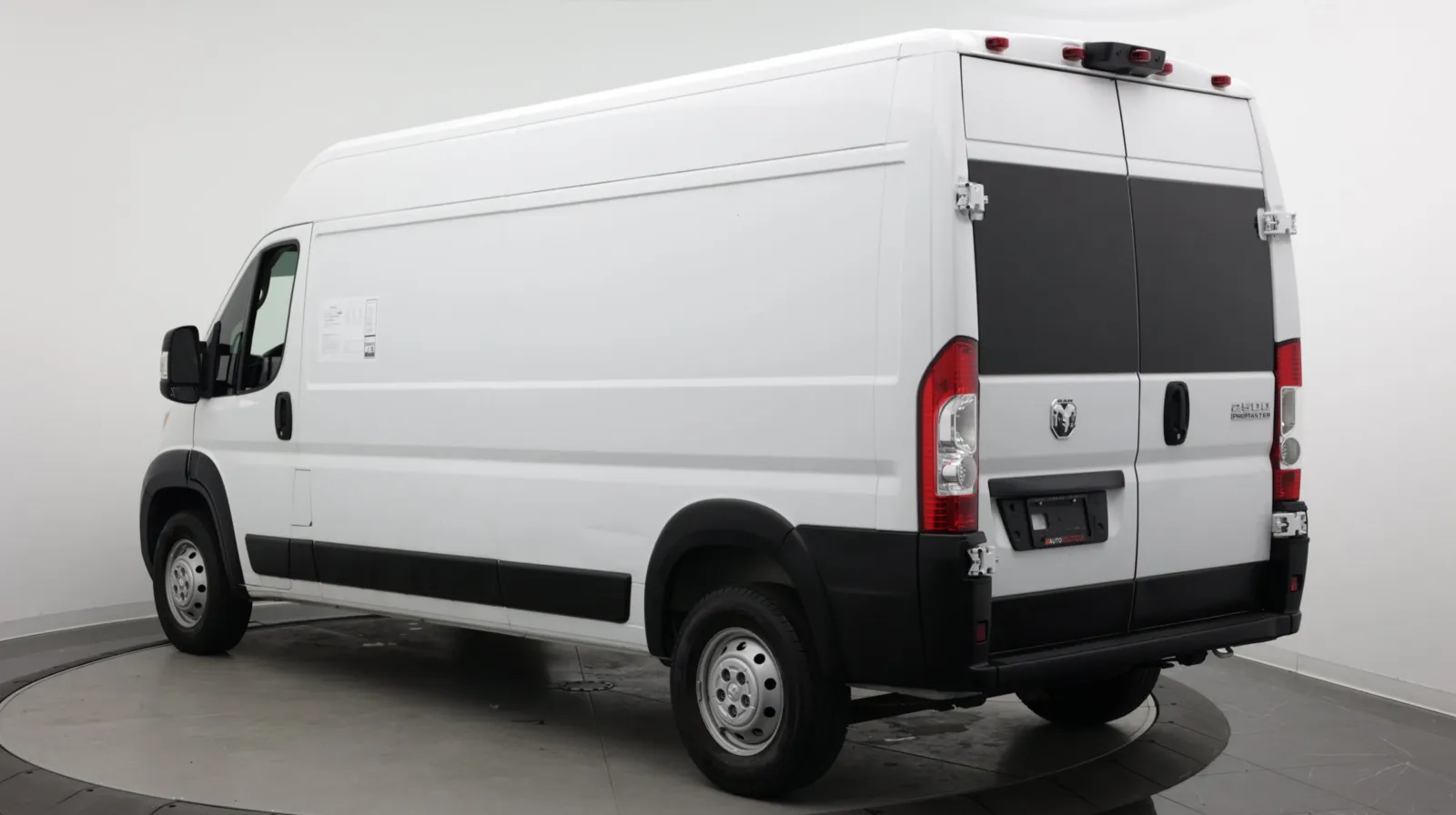 Ram Cargo Van photo 6
