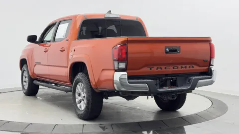 More photos of 2018 Toyota Tacoma SR5 at Auto Boutique Florida, FL