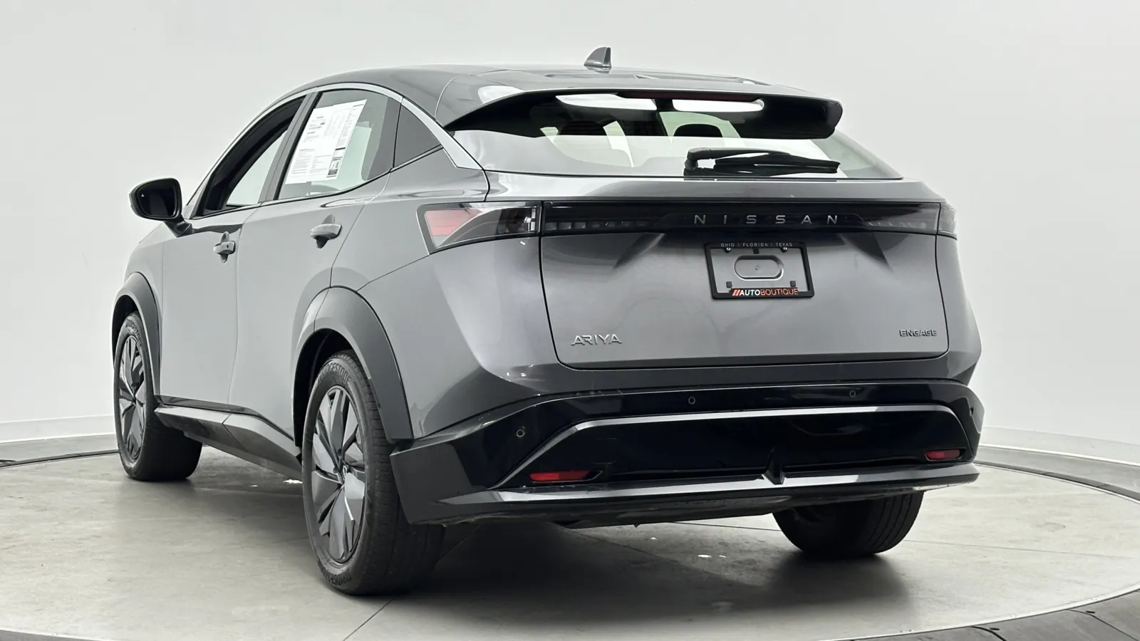 Nissan Ariya photo 6