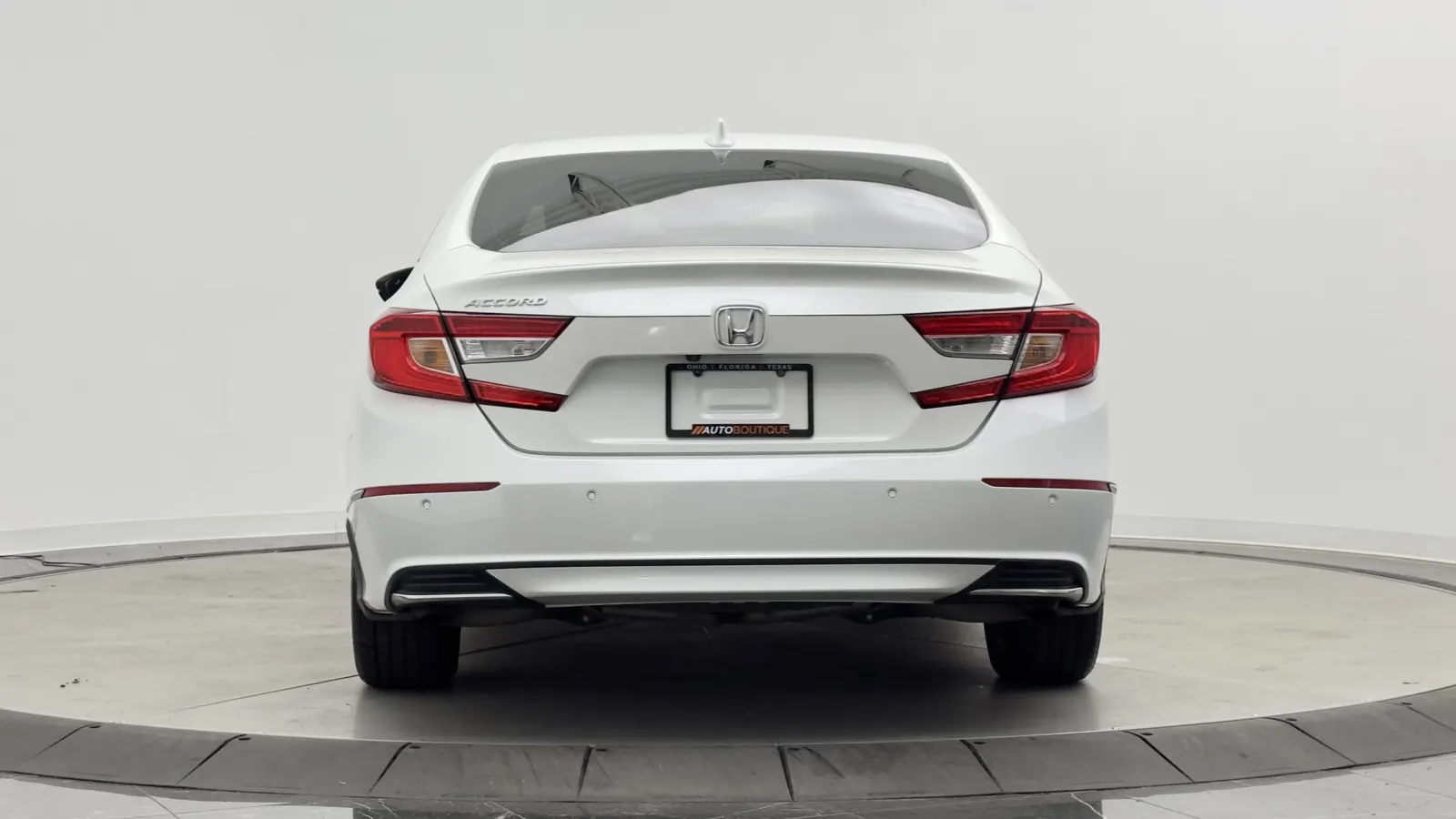 Honda Accord photo 7