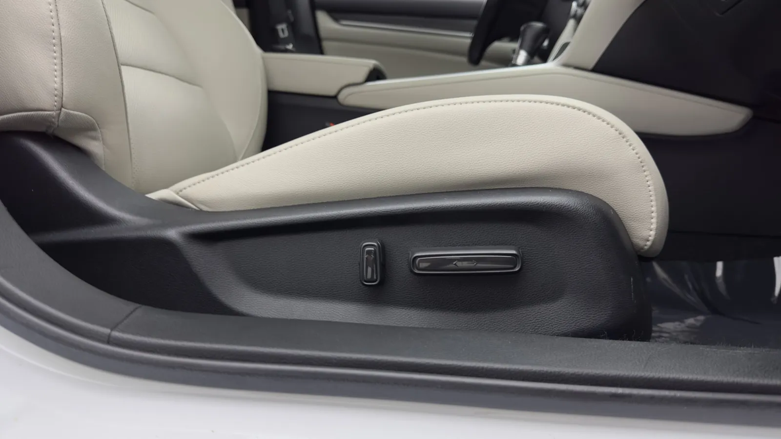 Honda Accord photo 31