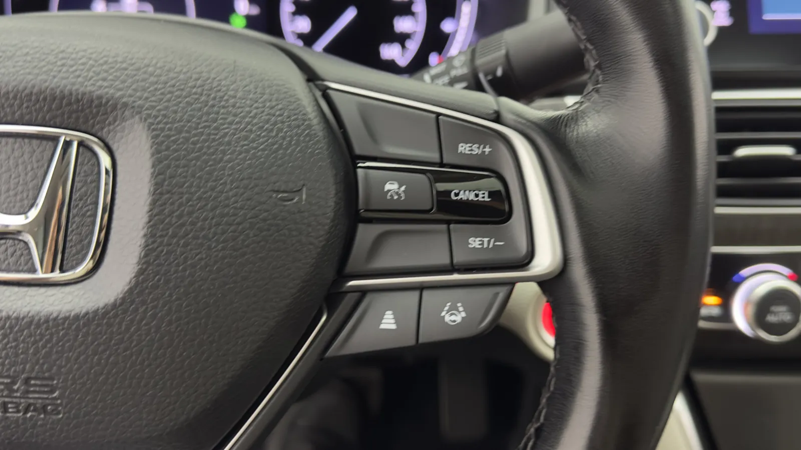 Honda Accord photo 22
