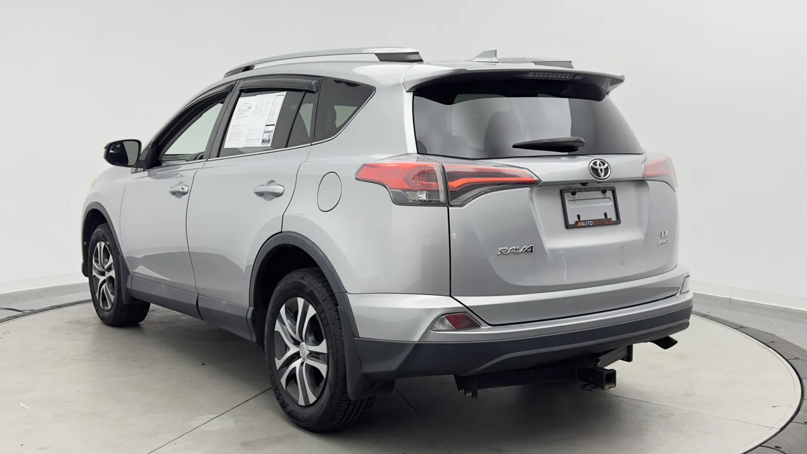 Toyota RAV4 photo 4