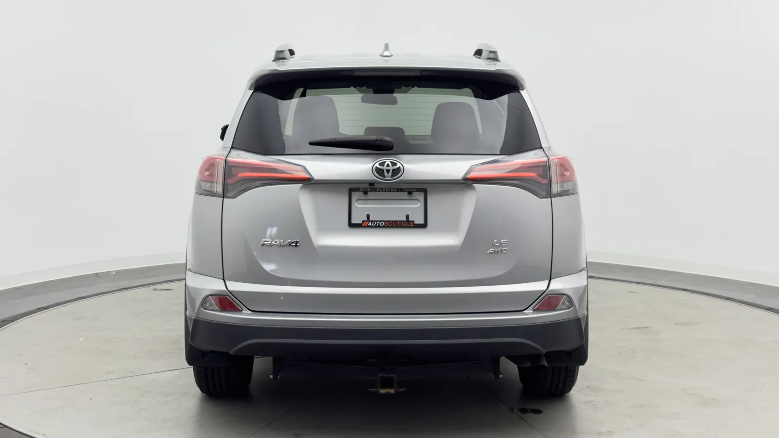 Toyota RAV4 photo 6