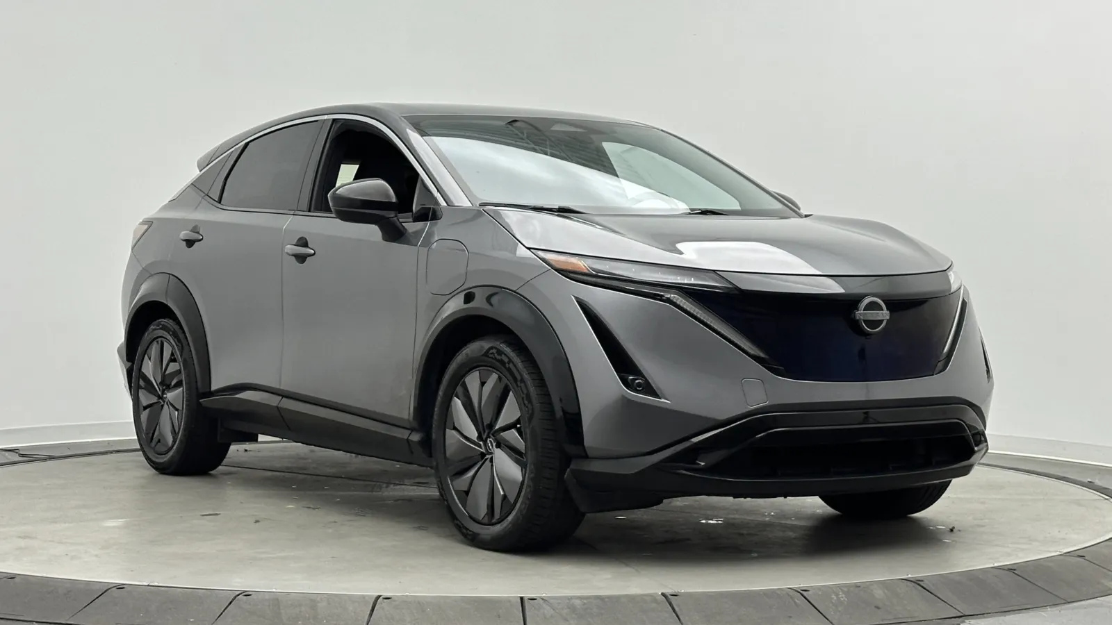 Nissan Ariya photo 3