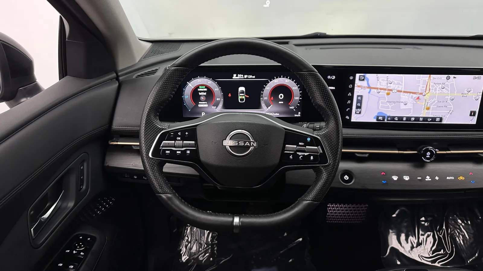 Nissan Ariya photo 32
