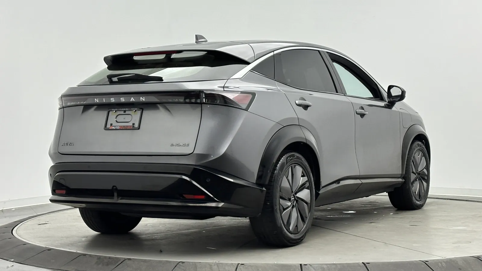 Nissan Ariya photo 7