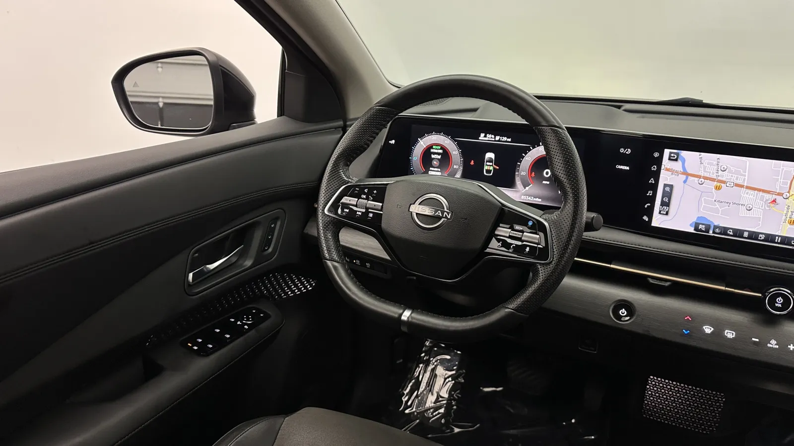 Nissan Ariya photo 33
