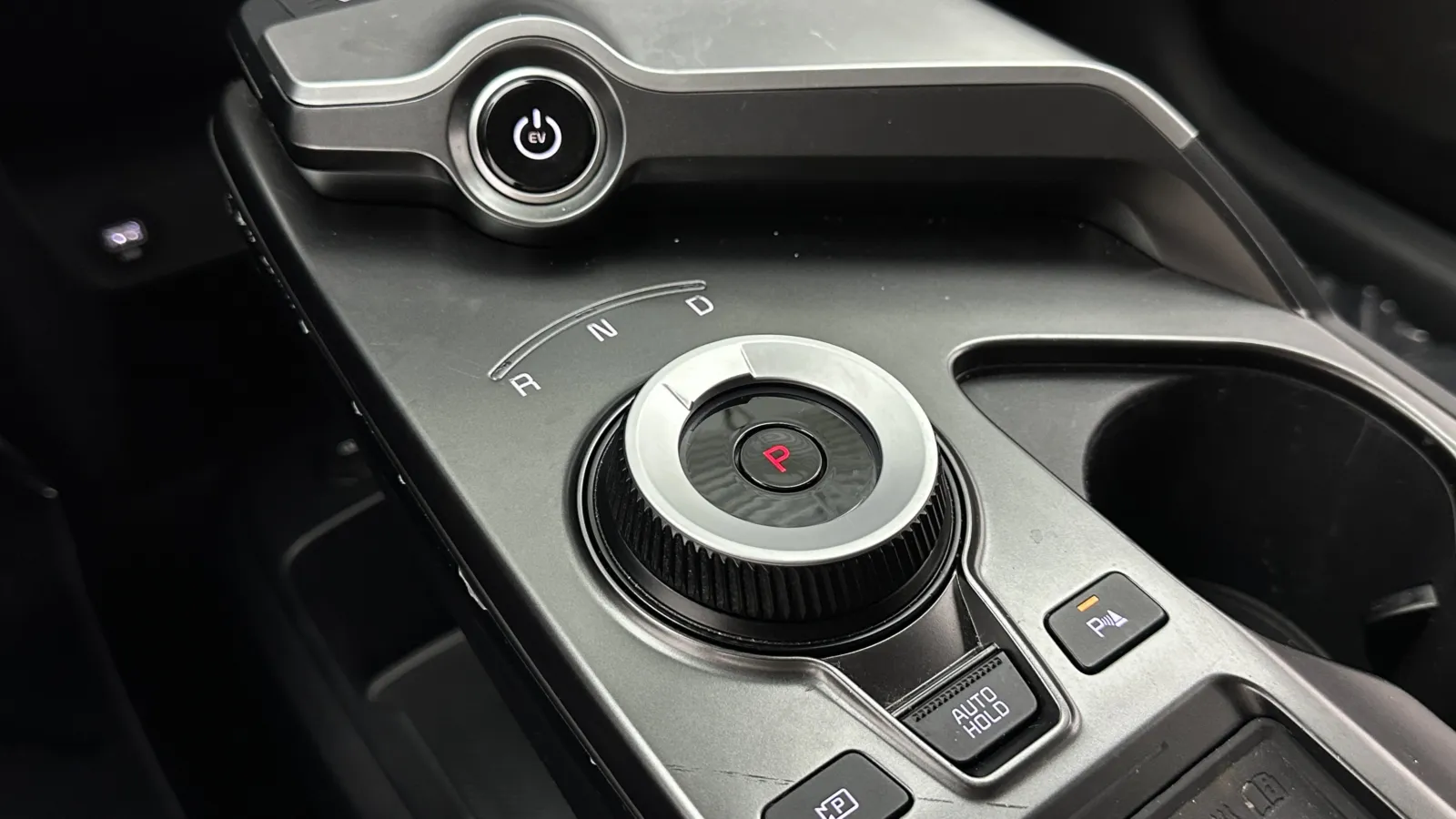 Kia EV6 photo 17