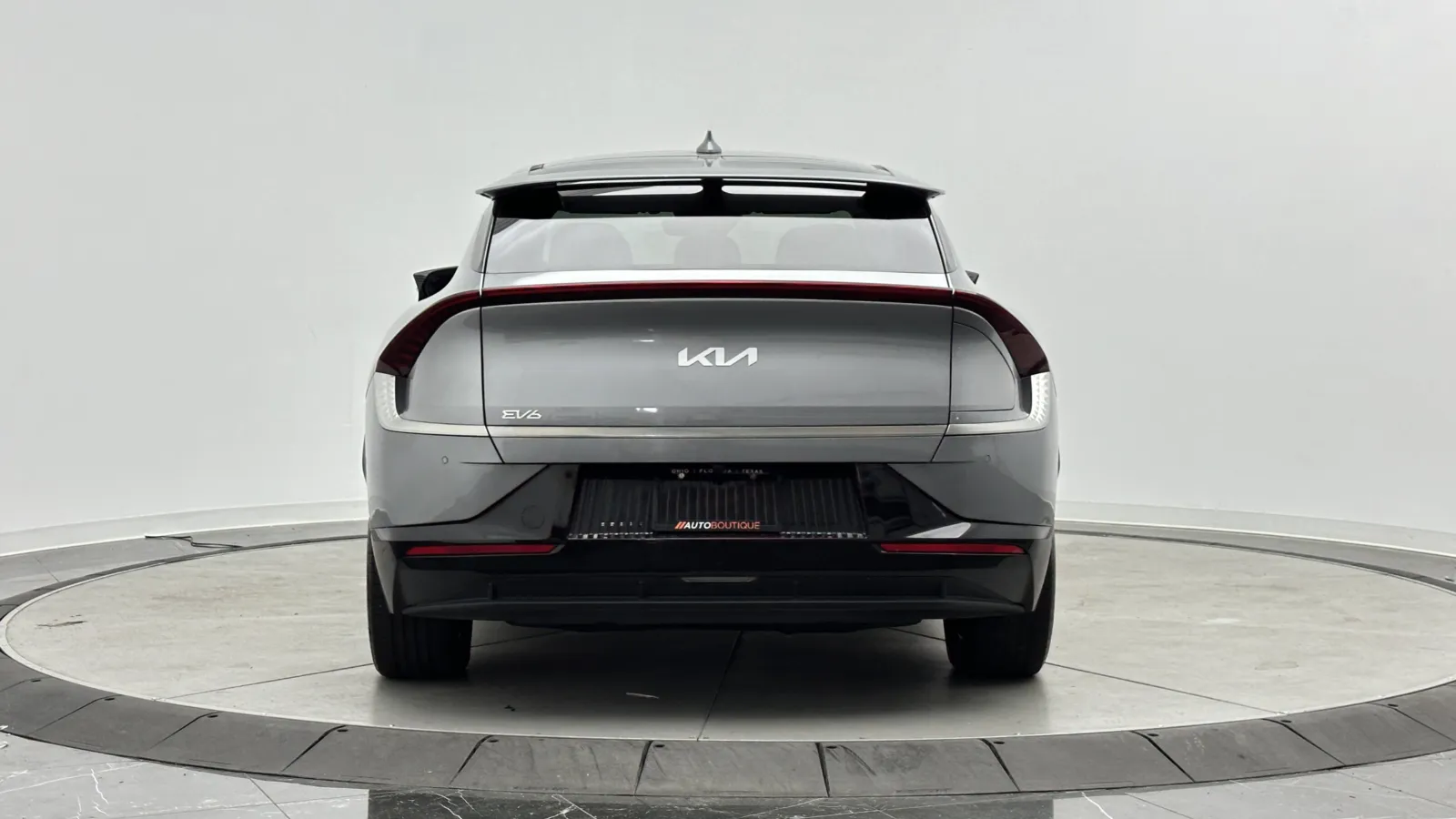 Kia EV6 photo 7