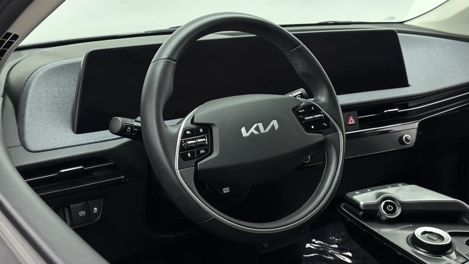 Kia EV6 photo 9