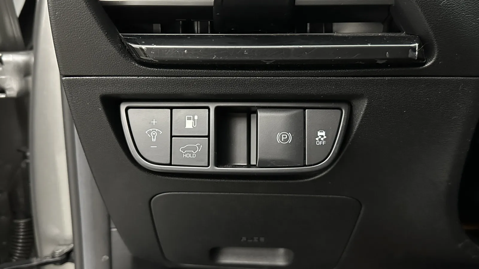 Kia EV6 photo 16