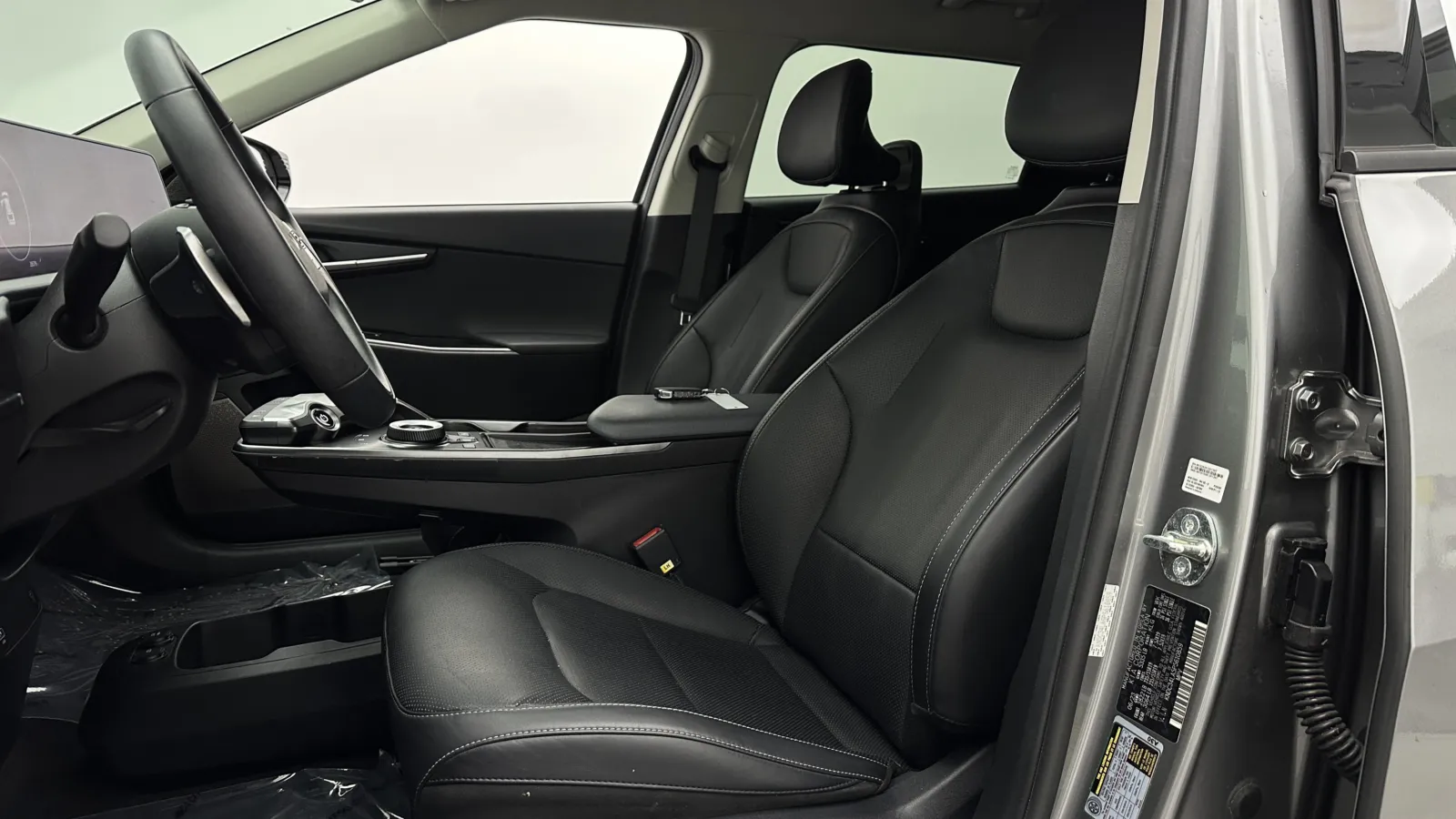 Kia EV6 photo 15