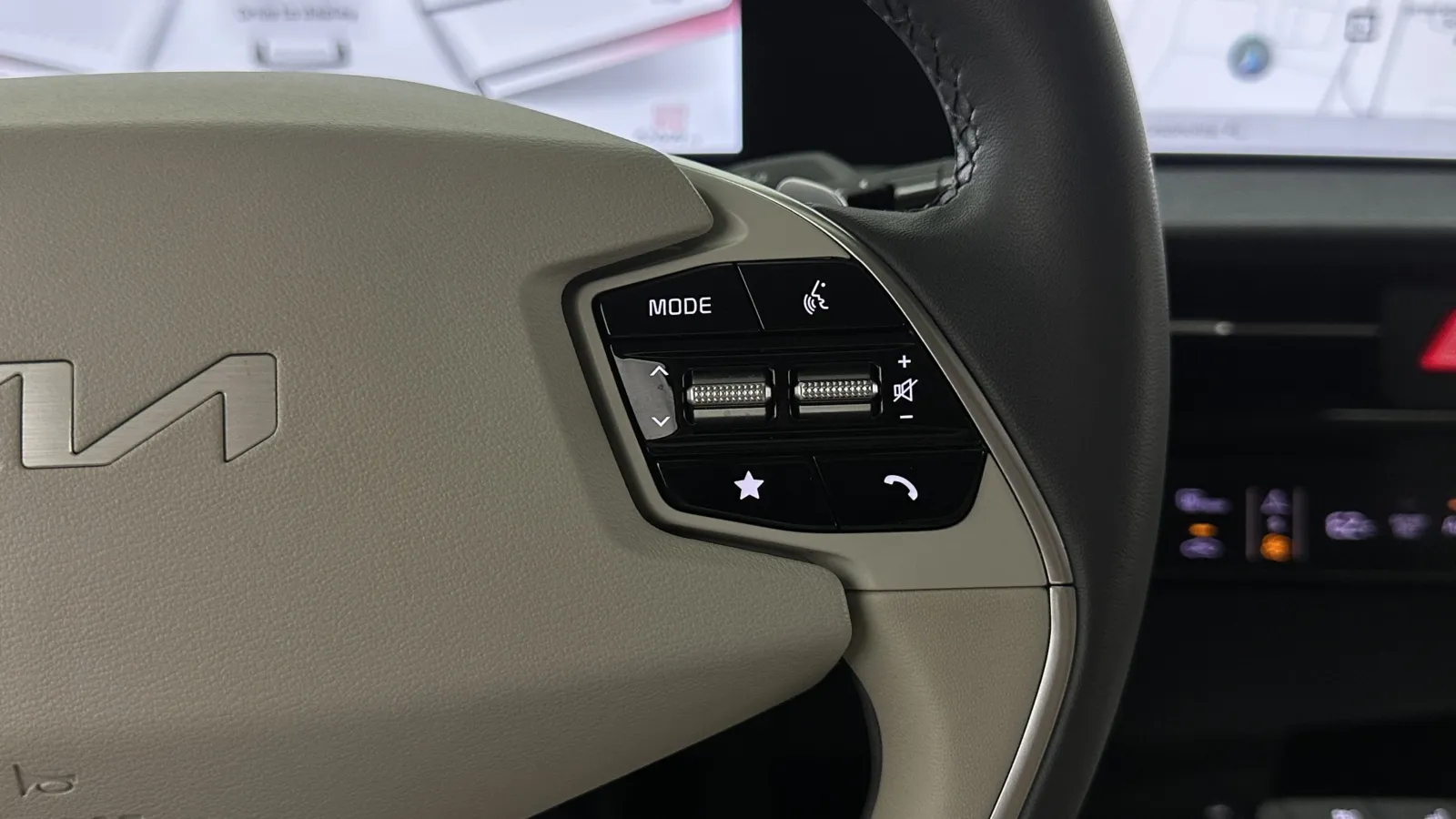 Kia EV6 photo 22