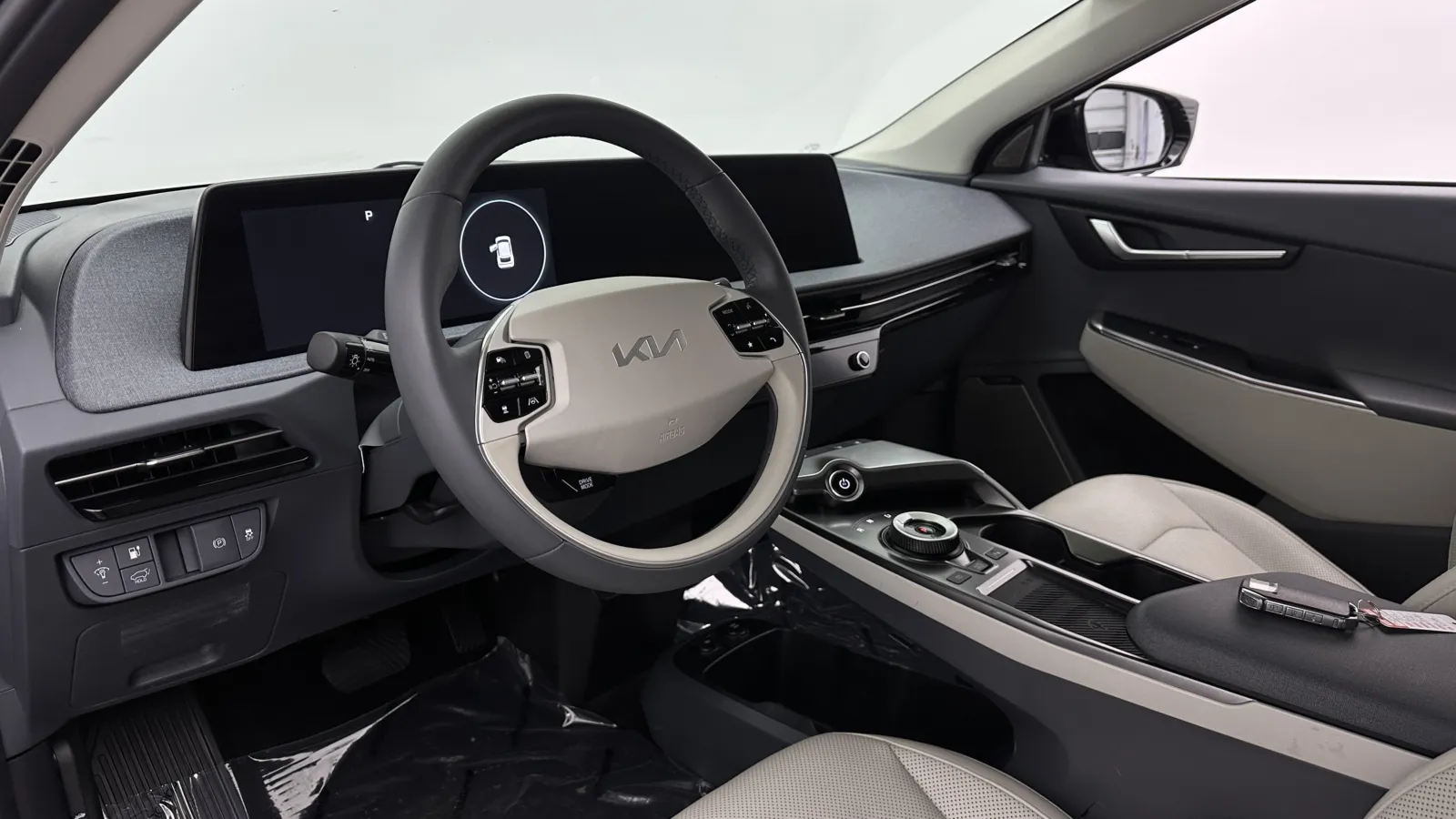 Kia EV6 photo 11