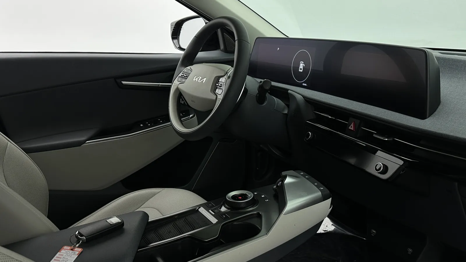Kia EV6 photo 33