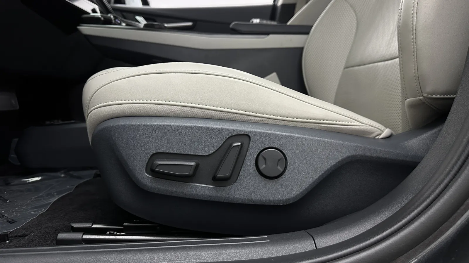 Kia EV6 photo 15
