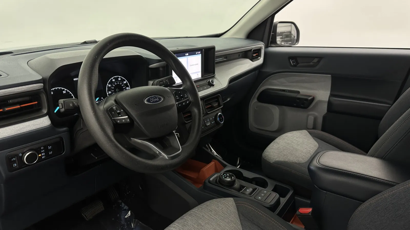 Ford Maverick photo 10