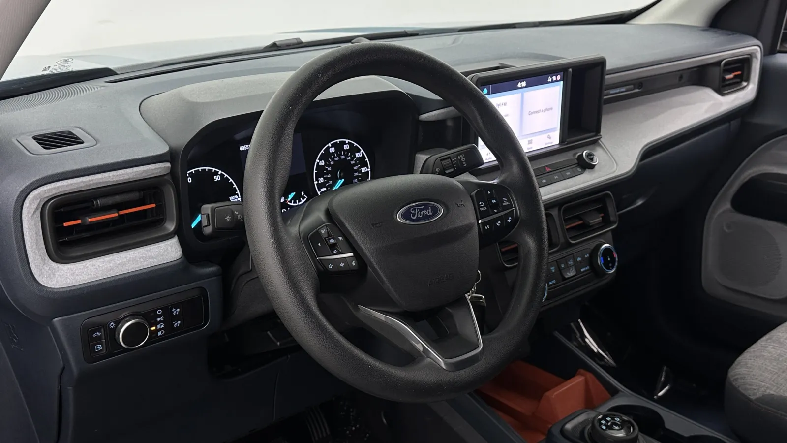 Ford Maverick photo 8