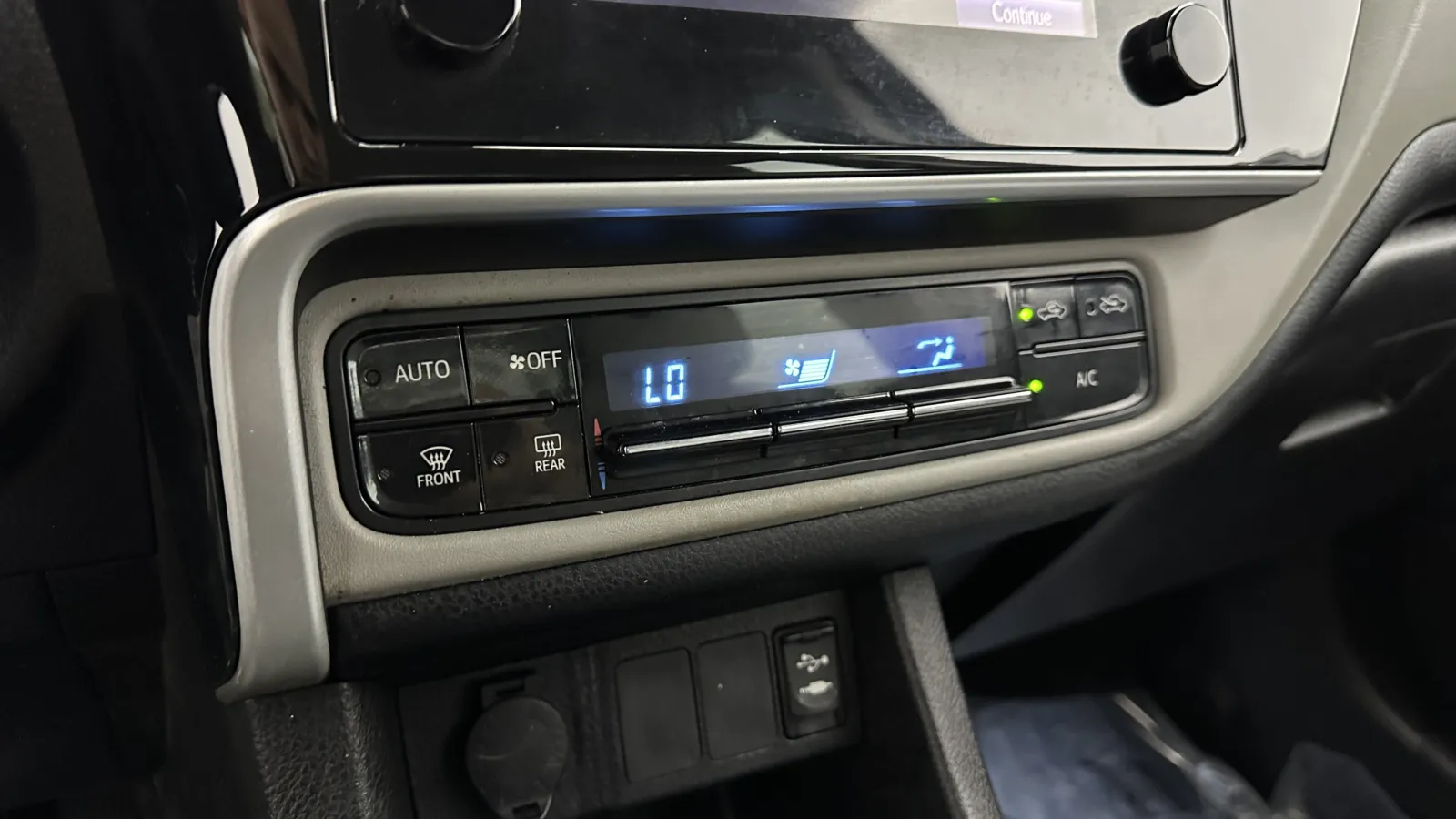 Toyota Corolla photo 14