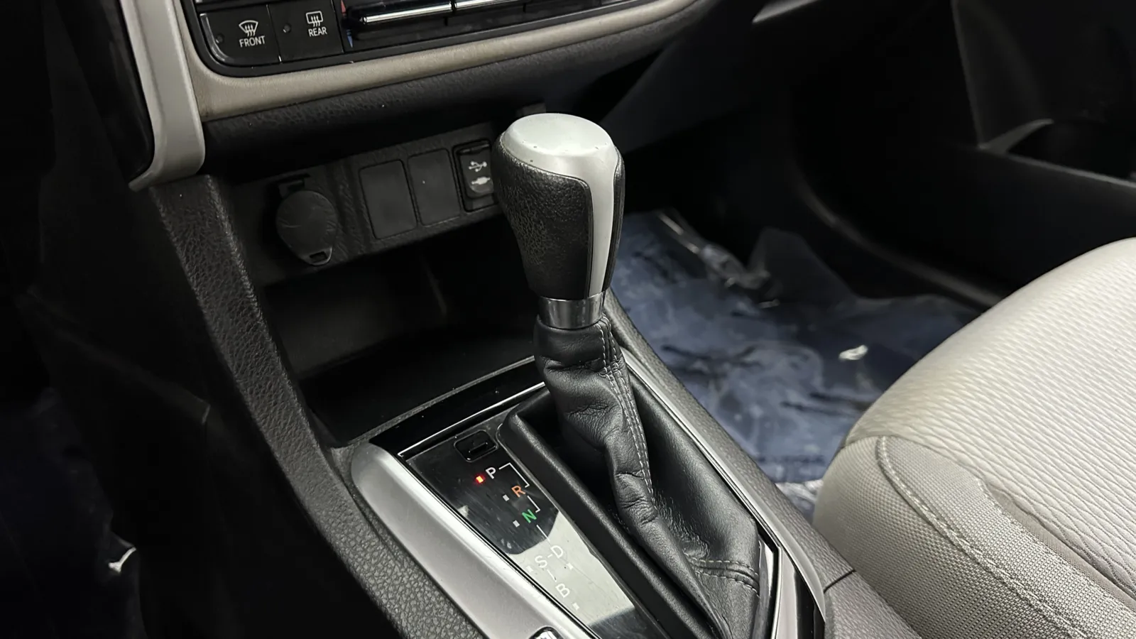 Toyota Corolla photo 13