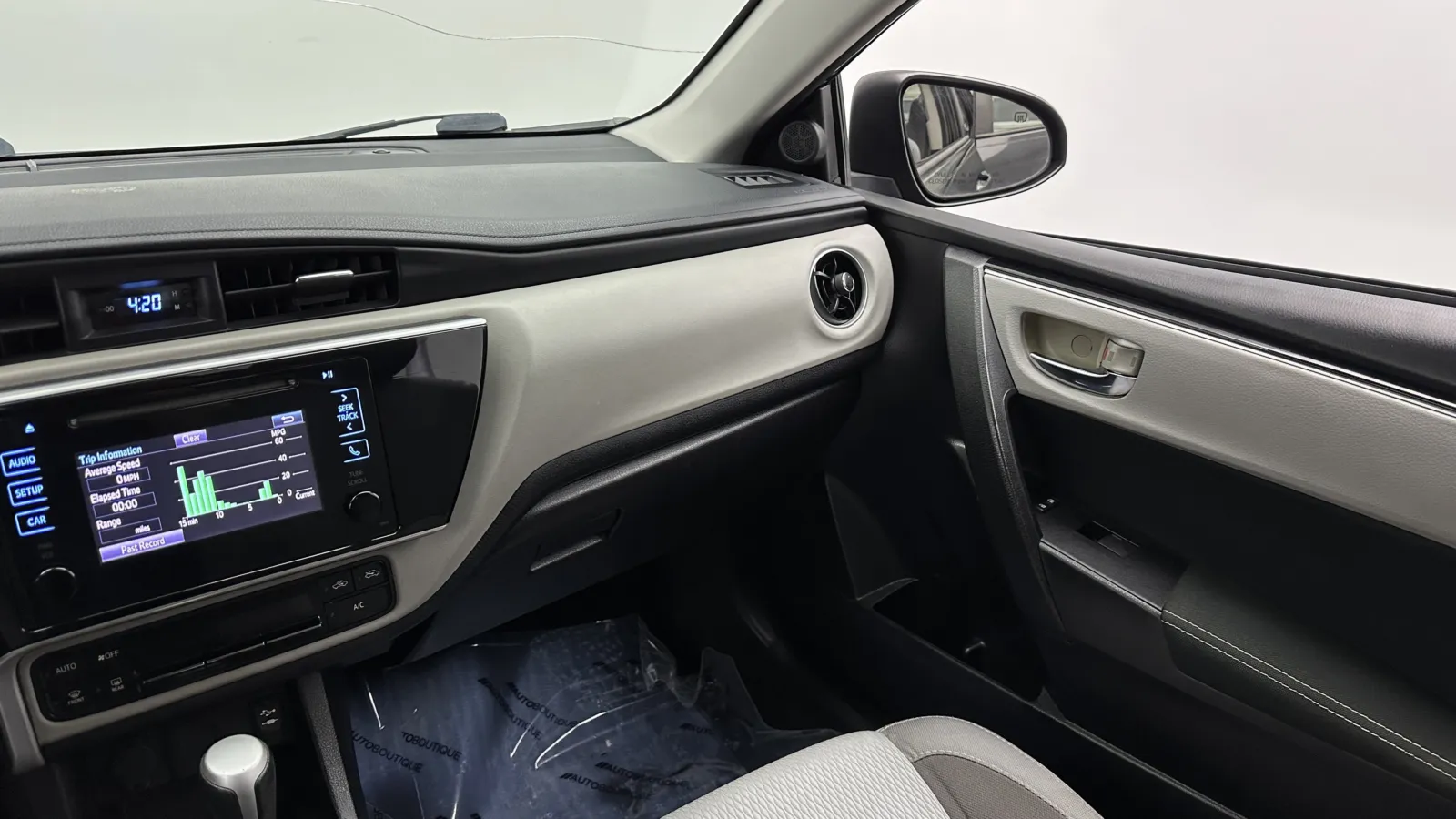 Toyota Corolla photo 28