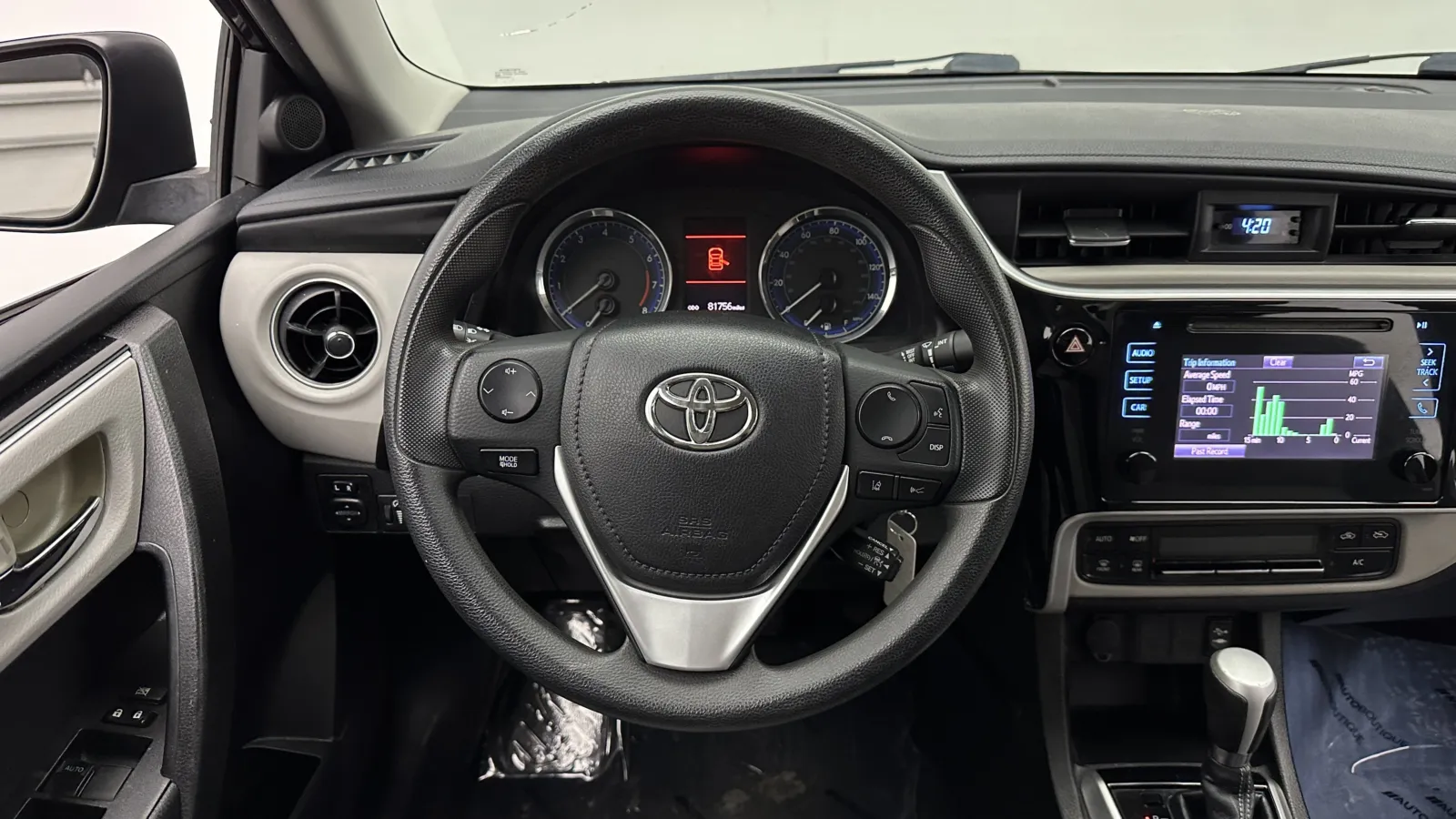 Toyota Corolla photo 25