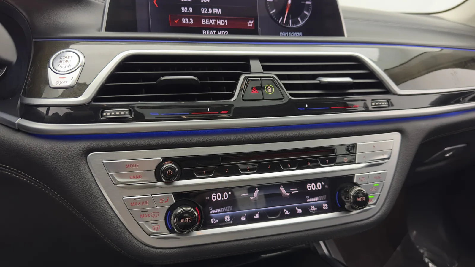 BMW 7 Series photo 22