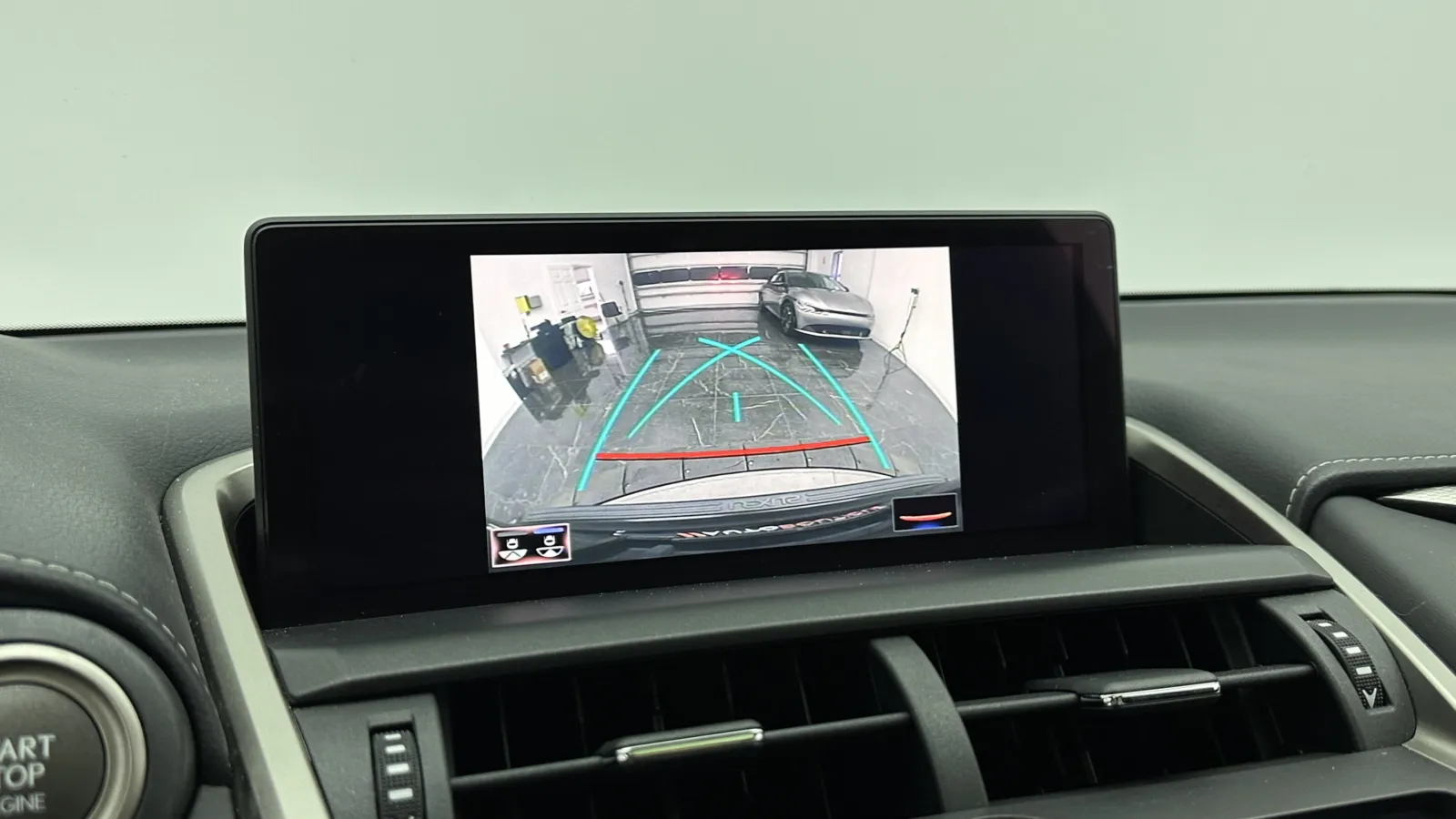 Lexus NX photo 20