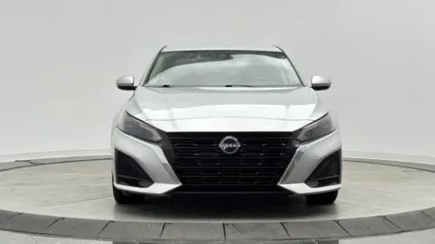 Photos of 2023 Nissan Altima 2.5 SV for sale in Jacksonville, FL at Auto Boutique Florida