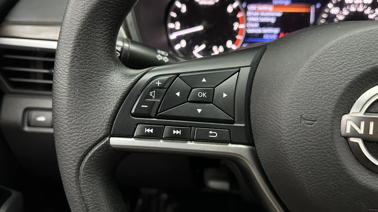 Nissan Altima photo 21