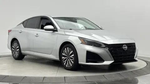 Another view of 2023 Nissan Altima 2.5 SV for sale in Jacksonville, FL at Auto Boutique Florida