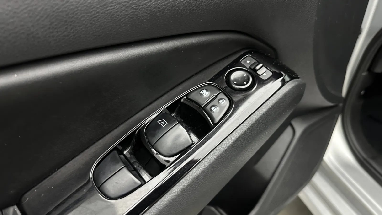 Nissan Altima photo 12