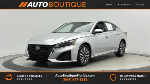 Silver 2023 Nissan Altima 2.5 SV for sale in Jacksonville, FL