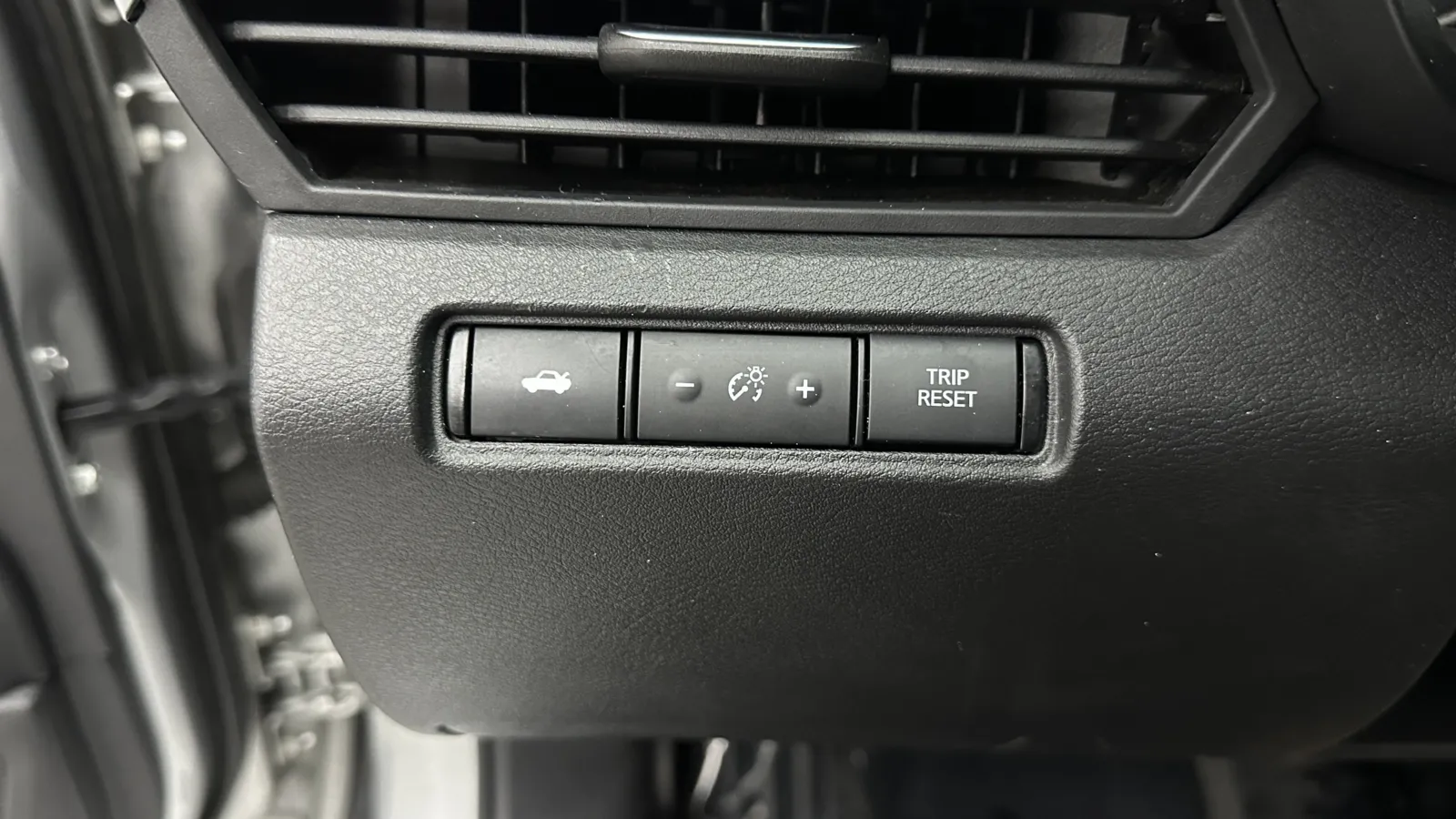 Nissan Altima photo 16