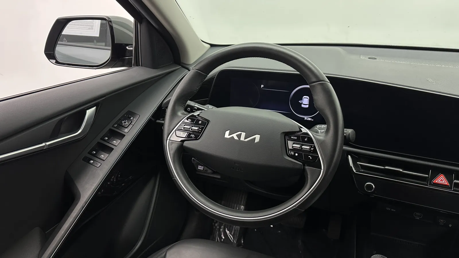 Kia Niro photo 28