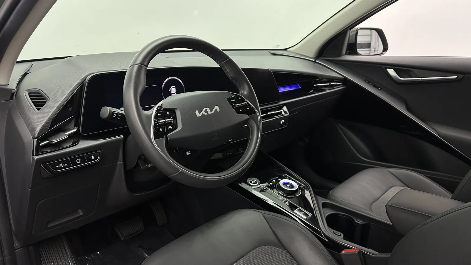 Kia Niro photo 11