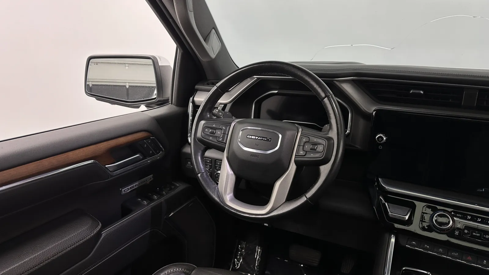 GMC Sierra photo 34