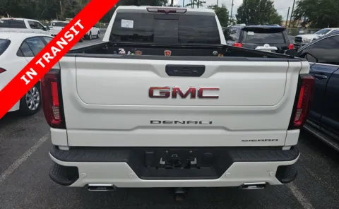 More photos of 2022 GMC Sierra 1500 Denali at Auto Boutique Florida, FL