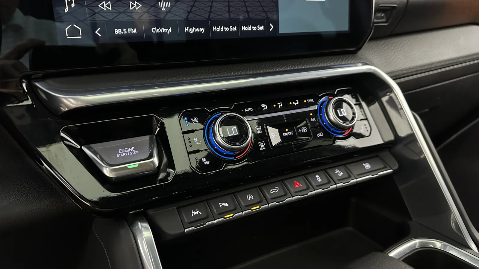 GMC Sierra photo 19
