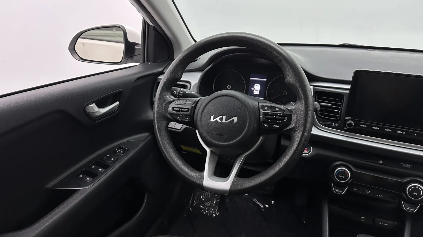 Kia Rio photo 25