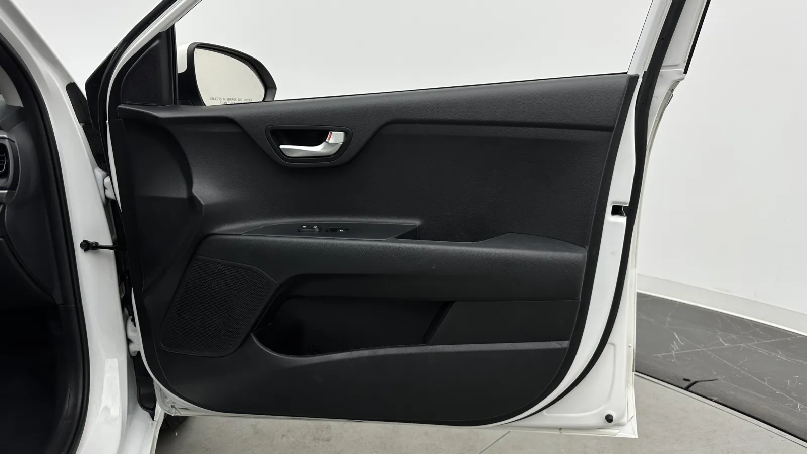 Kia Rio photo 31