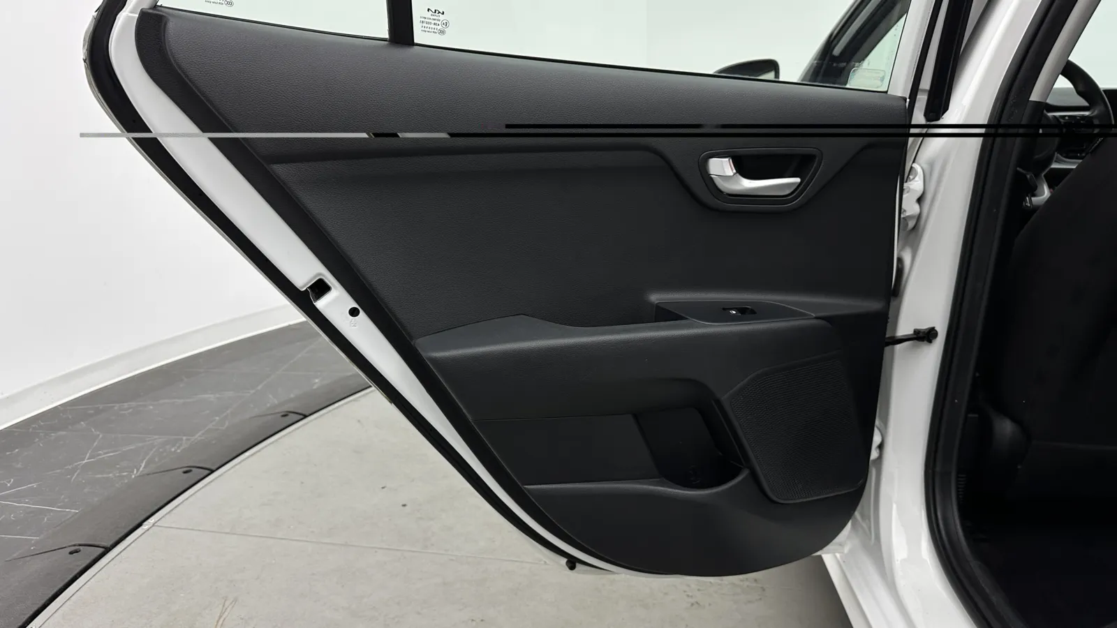 Kia Rio photo 23