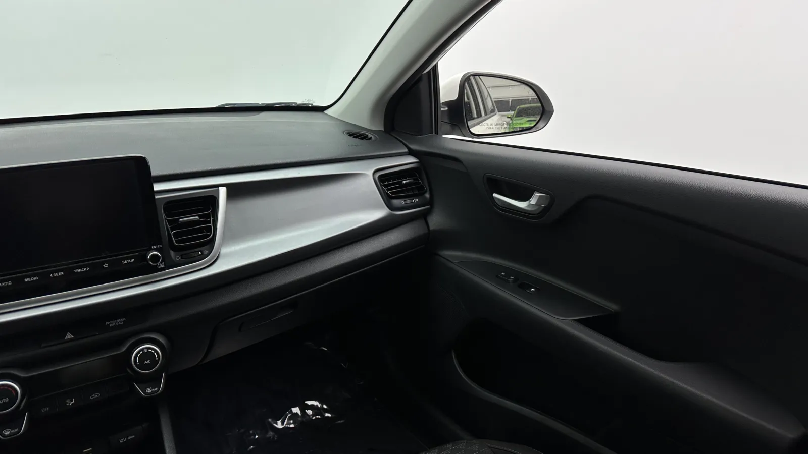 Kia Rio photo 27