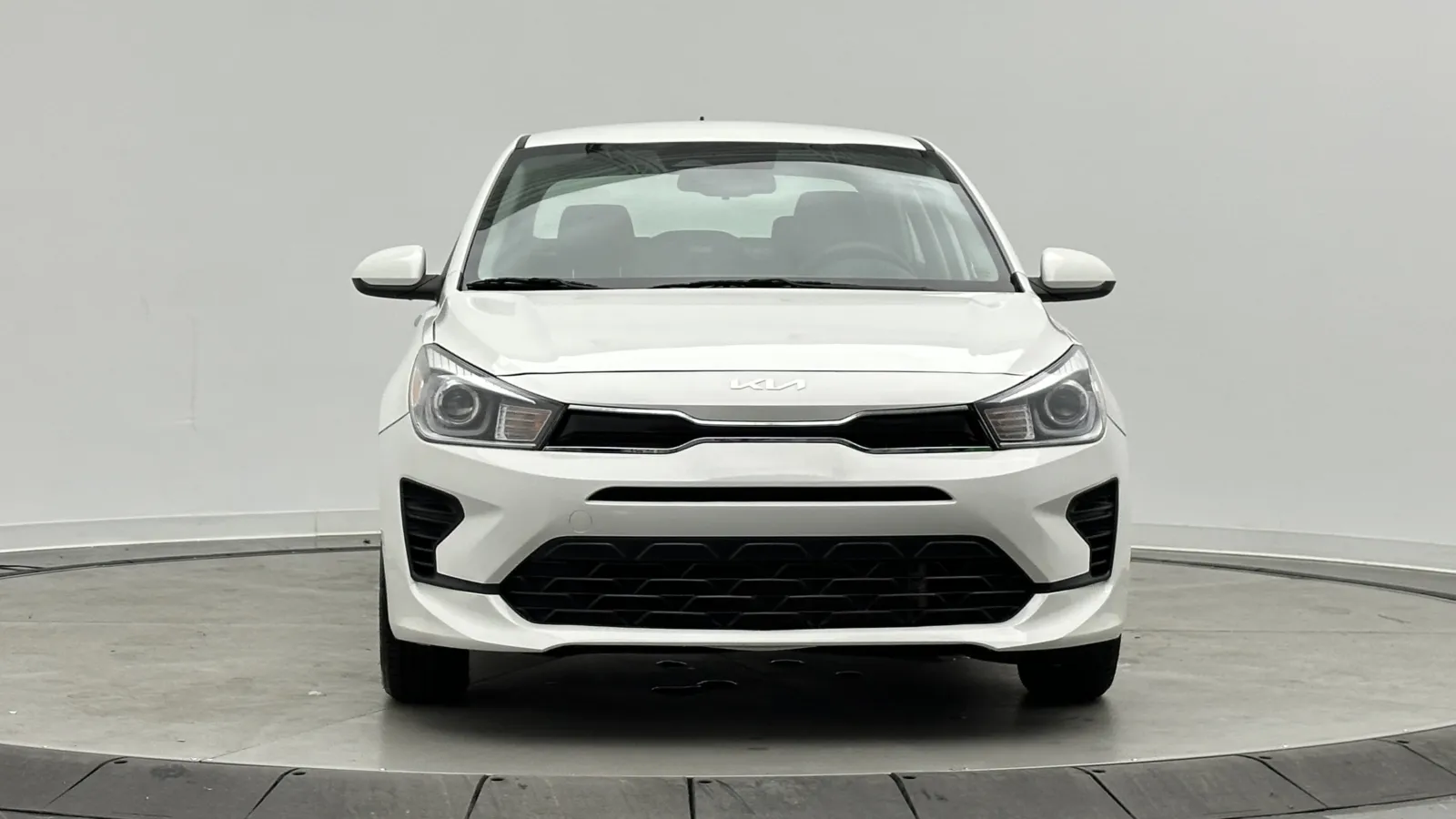 Kia Rio photo 2