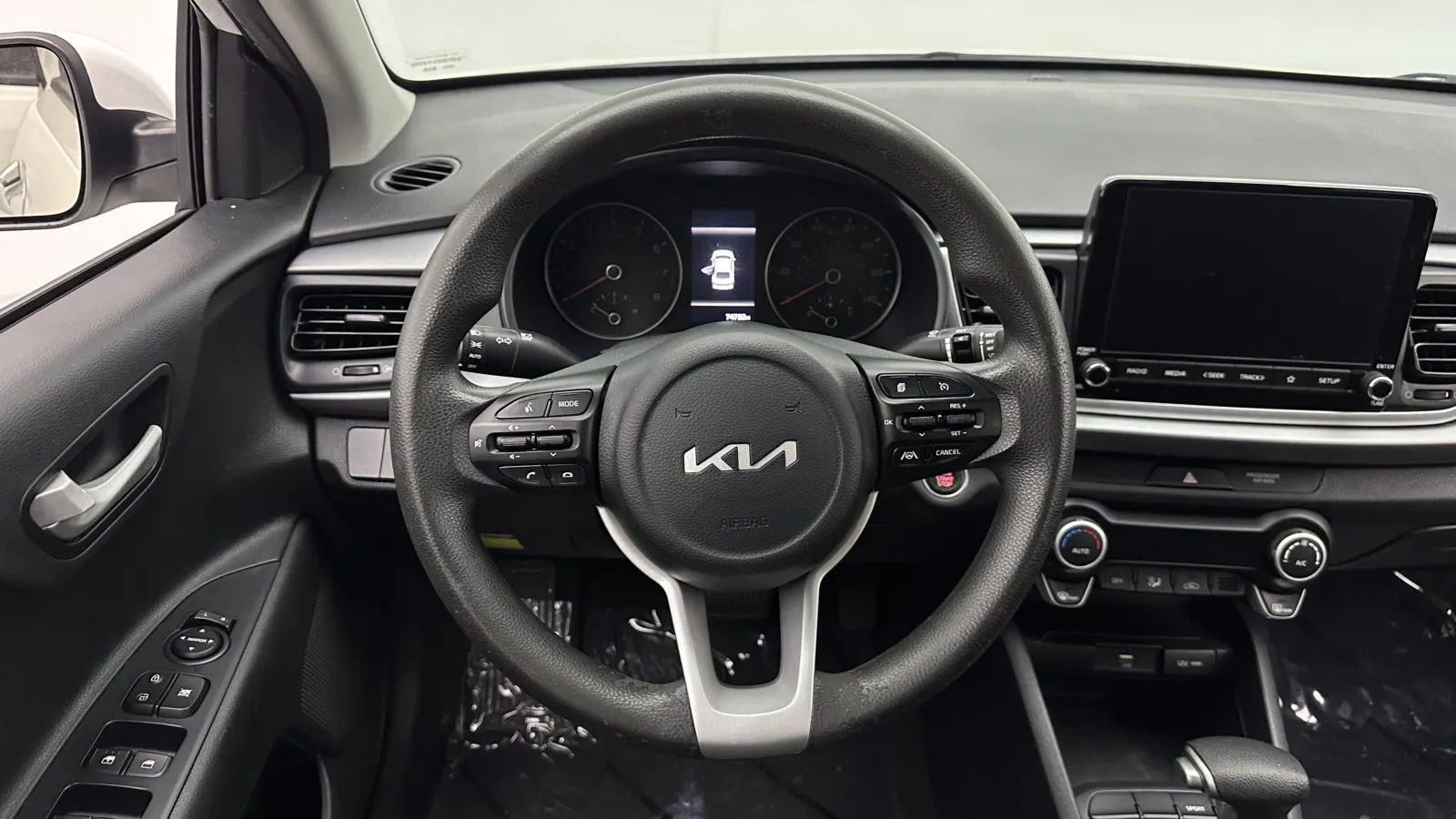 Kia Rio photo 24