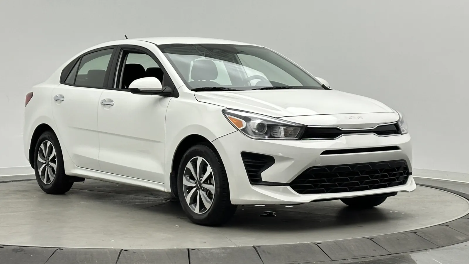 Kia Rio photo 3